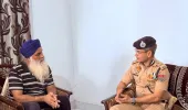 ਡੀਜੀਪੀ ਗੌਰਵ ਯਾਦਵ ਵੱਲੋਂ ਬਟਾਲਾ ਵਿੱਚ ਸ਼ਹੀਦ ਏ.ਐਸ.ਆਈ. ਜੋਗਾ ਸਿੰਘ ਦੇ ਪਰਿਵਾਰ ਨਾਲ ਮੁਲਾਕਾਤ, ਡੂੰਘਾ ਦੁੱਖ ਪ੍ਰਗਟਾਇਆ