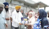 ਬਲਬੀਰ ਸਿੰਘ ਪਨੂੰ ਨੇ ਪਿੰਡ ਭਾਰਥਵਾਲ ਵਿਖੇ ਲੋੜਵੰਦ ਪਰਿਵਾਰਾਂ ਨੂੰ ਰਾਸ਼ਨ ਕਿੱਟਾਂ ਵੰਡੀਆਂ