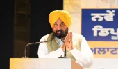 CM ਮਾਨ ਦਾ ਕਾਂਗਰਸ 'ਤੇ ਹੁਣ ਤੱਕ ਦਾ ਸਭ ਤੋਂ ਵੱਡਾ ਧਮਾਕਾ: '500 ਕਰੋੜ 'ਚ ਬਣਦਾ ਸੀ CM', ਮਜੀਠੀਆ ਨੂੰ ਵੀ ਲਿਆ ਲੰਮੇ ਹੱਥੀਂ!