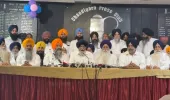 ਅਕਾਲੀ ਦਲ ਨੂੰ ਝਟਕਾ !15 ਆਗੂਆਂ ਨੇ ਛੱਡੀ ਪਾਰਟੀ MP ਅੰਮ੍ਰਿਤਪਾਲ ਸਿੰਘ ਨਾਲ ਮਿਲਾਇਆ ਹੱਥ....