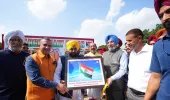 ਮੁੱਖ ਮੰਤਰੀ ਭਗਵੰਤ ਸਿੰਘ ਮਾਨ ਨੇ ਕਾਰਗਿਲ ਜੰਗ ਦੇ ਸ਼ਹੀਦਾਂ ਨੂੰ ਦਿੱਤੀ ਸ਼ਰਧਾਂਜਲੀ; ਕਿਹਾ- ਉਨ੍ਹਾਂ ਦੀ ਅਦੁੱਤੀ ਸ਼ਹਾਦਤ ਪੀੜ੍ਹੀਆਂ ਨੂੰ ਪ੍ਰੇਰਿਤ ਕਰਦੀ ਰਹੇਗੀ