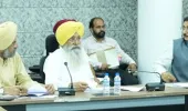 ਗੁਰਮੀਤ ਸਿੰਘ ਖੁੱਡੀਆਂ ਵੱਲੋਂ ਵੱਖ-ਵੱਖ ਯੂਨੀਅਨਾਂ ਅਤੇ ਵੈਟਰਨਰੀ ਇੰਸਪੈਕਟਰਾਂ ਨਾਲ ਗੱਲਬਾਤ; ਵਿਭਾਗ ਨੂੰ ਜਾਇਜ਼ ਮੰਗਾਂ ਦੇ ਹੱਲ ਦੇ ਨਿਰਦੇਸ਼