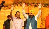  ਬਜ਼ੁਰਗਾਂ ਨੂੰ ਤੀਰਥ ਯਾਤਰਾ 'ਤੇ ਲਿਜਾ ਕੇ ਭਗਵੰਤ ਮਾਨ ਨੇ ਸਾਬਤ ਕਰ ਦਿੱਤਾ ਹੈ ਕਿ ਉਹ ਆਧੁਨਿਕ ਯੁੱਗ ਦੇ ਸਰਵਣ ਪੁੱਤਰ ਹਨ:ਅਰਵਿੰਦ ਕੇਜਰੀਵਾਲ