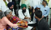 ਰੱਖੜੀ ਦੇ ਤਿਉਹਾਰ ਨੇ ਪੰਜਾਬ ਦੇ ਨਸ਼ਾ ਮੁਕਤੀ ਕੇਂਦਰਾਂ ਵਿੱਚ ਪਰਿਵਾਰਾਂ ਨੂੰ ਜੋੜਿਆ, ਨਸ਼ਾ ਮੁਕਤੀ ਅਤੇ ਉਮੀਦ ਦਾ ਸੰਦੇਸ਼ ਕੀਤਾ ਮਜ਼ਬੂਤ