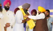 ਭਾਜਪਾ ਦੀ ਅਗਵਾਈ ਵਾਲੀ ਕੇਂਦਰ ਸਰਕਾਰ ਪੰਜਾਬ ਅਤੇ ਤਿੰਨ ਕਰੋੜ ਪੰਜਾਬੀਆਂ ਦੀ ਪਿੱਠ ਵਿੱਚ ਛੁਰਾ ਮਾਰ ਰਹੀ ਹੈ