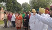 ਹਰਜੋਤ ਬੈਂਸ ਵੱਲੋਂ ਨੰਗਲ ਵਿੱਚ ਲਗਾਤਾਰ 29ਵੇਂ ਦਿਨ ਵੀ ਸਵੇਰ ਤੋਂ ਜਾਰੀ ਰੱਖੀ ਸਫਾਈ ਮੁਹਿੰਮ
