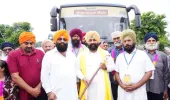 ਕੀਰਤਪੁਰ ਸਾਹਿਬ ਤੋਂ ਮੁੱਖ ਮੰਤਰੀ ਤੀਰਥ ਯਾਤਰਾ ਤਹਿਤ ਬੱਸ ਨੂੰ ਕੈਬਨਿਟ ਮੰਤਰੀ ਹਰਜੋਤ ਬੈਂਸ ਨੇ ਕੀਤਾ ਰਵਾਨਾ
