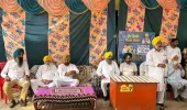 ਵਿਧਾਇਕ ਗੁਰਦੀਪ ਸਿੰਘ ਰੰਧਾਵਾ ਨੇ ਪਿੰਡ ਸਹਾਰੀ ਵਿਖੇ 'ਮੁੱਖ ਮੰਤਰੀ ਸਿਹਤ ਯੋਜਨਾ' ਤਹਿਤ ਸਿਹਤ ਕਾਰਡ ਵੰਡੇ