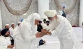 ਬਾਬਾ ਗੁਰਿੰਦਰ ਸਿੰਘ ਢਿੱਲੋਂ ਪਹੁੰਚੇ ਬੇਗੋਵਾਲ: ਯੁਵਰਾਜ ਭੁਪਿੰਦਰ ਸਿੰਘ ਦੇ ਪਿਤਾ ਜਗਜੀਤ ਸਿੰਘ ਦੀ ਅੰਤਿਮ ਅਰਦਾਸ 'ਚ ਸ਼ਰਧਾਂਜਲੀ ਕੀਤੀ ਭੇਟ