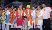 ਭਗਵਾਨ ਵਾਲਮੀਕਿ ਜੀ ਦੀ ਸ਼ੋਭਾ ਯਾਤਰਾ ਵਿੱਚ ਕੈਬਨਿਟ ਮੰਤਰੀ ਤਰੁਨਪ੍ਰੀਤ ਸਿੰਘ ਸੌਂਦ ਨੇ ਕੀਤੀ ਸ਼ਿਰਕਤ, ਸ਼ਰਧਾ ਨਾਲ ਕੀਤਾ ਨਮਨ
