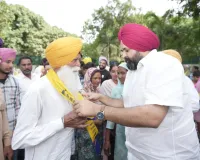 ਬੇਅਦਬੀ ਵਿਰੋਧੀ ਸਖ਼ਤ ਕਾਨੂੰਨ ਤੋਂ ਪ੍ਰਭਾਵਿਤ ਹੋ ਕੇ ਅਕਾਲੀ ਦਲ ਅਤੇ ਕਾਂਗਰਸ ਦੇ ਸੈਂਕੜੇ ਆਗੂ ਤੇ ਵਰਕਰ 'ਆਪ' ਵਿੱਚ ਸ਼ਾਮਲ