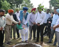 ਪੰਜਾਬ ਵਿਧਾਨ ਸਭਾ ਦੇ ਸਪੀਕਰ ਕੁਲਤਾਰ ਸਿੰਘ ਸੰਧਵਾਂ ਨੇ ਵਿਧਾਨ ਸਭਾ ਵਿੱਚ 40 ਤੋਂ ਵੱਧ ਫ਼ਲਦਾਰ ਬੂਟੇ ਲਗਾਏ