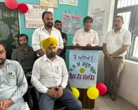 ਸਿੱਖਿਆ ਕ੍ਰਾਂਤੀ ਤਹਿਤ ਵਿਧਾਇਕ ਬ੍ਰਮ ਸ਼ੰਕਰ ਜਿੰਪਾ ਨੇ ਵਿਦਿਆਰਥੀਆਂ ਨੂੰ ਵੰਡੇ ਸਕੂਲ ਬੈਗ