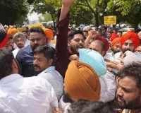 ਚੋਣਾਂ ਤੋਂ ਪਹਿਲਾਂ ਈਡੀ ਦੇ ਛਾਪਿਆਂ ਵਿਰੁੱਧ 'ਆਪ' ਆਗੂਆਂ ਤੇ ਵਰਕਰਾਂ ਦਾ ਪ੍ਰਦਰਸ਼ਨ