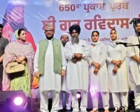 ਮਾਲੇਰਕੋਟਲਾ ਦੇ ਅੰਬਰ ’ਤੇ 500 ਡਰੋਨਾਂ ਨੇ ਉਕਰੀ ਸ੍ਰੀ ਗੁਰੂ ਰਵਿਦਾਸ ਜੀ ਦੀ ਰੂਹਾਨੀ ਵਿਰਾਸਤ