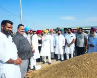 ਮੰਡੀ ਪੰਨੀਵਾਲਾ, ਆਲਮਵਾਲਾ ਅਤੇ ਮਿੱਡਾ ਵਿਖੇ ਖੇਤੀਬਾੜੀ ਮੰਤਰੀ ਖੁੱਡੀਆਂ ਵੱਲੋਂ ਕਰਵਾਈ ਗਈ ਝੋਨੇ ਦੀ ਖਰੀਦ ਦੀ ਸ਼ੁਰੂਆਤ