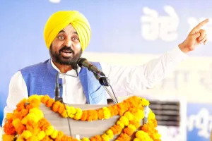 ਵਾਅਦੇ ਮੁਤਾਬਕ 20 ਦਿਨ ਤੋਂ ਪਹਿਲਾਂ ਹੀ ਮੁਆਵਜ਼ਾ ਵੰਡਣ ਦਾ ਕੰਮ ਸ਼ੁਰੂ ਕੀਤਾ- ਮੁੱਖ ਮੰਤਰੀ