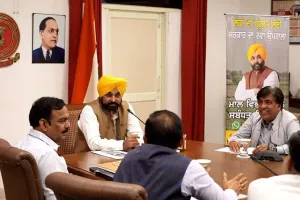NRIs ਲਈ ਮਾਨ ਸਰਕਾਰ ਦਾ ਇਕ ਹੋਰ ਵੱਡਾ ਉਪਰਾਲਾ, ਜਾਰੀ ਕੀਤੇ ਵਟਸਐਪ ਨੰਬਰ