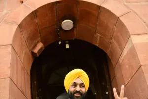 ਮੁੱਖ ਮੰਤਰੀ ਭਗਵੰਤ ਮਾਨ ਦਾ ਵੱਡਾ ਫ਼ੈਸਲਾ, ਸਰਕਾਰੀ ਦਫ਼ਤਰਾਂ ਦਾ ਸਮਾਂ ਬਦਲਿਆ