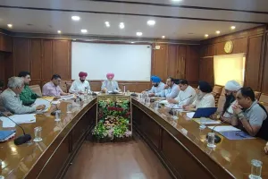 ਪੰਜਾਬ ਸਰਕਾਰ ਸੂਬੇ ਦੇ ਲੋਕਾਂ ਨੂੰ ਬੁਨਿਆਦੀ ਸਹੂਲਤਾਂ ਮੁਹੱਈਆ ਕਰਵਾਉਣ ਲਈ ਵਚਨਬੱਧ: ਡਾ. ਨਿੱਜਰ