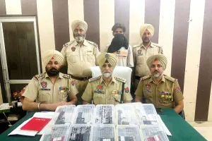 ਪੰਜਾਬ ਪੁਲਿਸ ਨੇ ਵਿਦੇਸ਼ੀ ਅੱਤਵਾਦੀਆਂ ਲਖਬੀਰ ਲੰਡਾ ਅਤੇ ਸਤਬੀਰ ਸੱਤਾ ਨਾਲ ਜੁੜੇ ਮਾਡਿਊਲ ਦਾ ਕੀਤਾ ਪਰਦਾਫਾਸ਼; ਇੱਕ ਕਾਬੂ