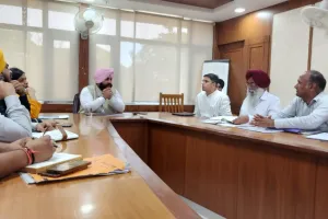 ਹਰਜੋਤ ਸਿੰਘ ਬੈਂਸ ਵਲੋਂ ਨੰਗਲ ਫਲਾਈਉਵਰ ਦੀ ਸਲੈਬ ਕਾਸਟਿੰਗ ਦਾ ਕੰਮ ਮਿਥੇ ਸਮੇਂ ਵਿੱਚ ਮੁਕੰਮਲ ਕਰਨ ਦੇ ਹੁਕਮ