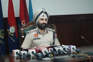 ਪੰਜਾਬ ਪੁਲਿਸ ਵੱਲੋਂ 2351 ਵੱਡੀਆਂ ਮੱਛੀਆਂ ਸਮੇਤ 16360 ਨਸ਼ਾ ਤਸਕਰ ਗ੍ਰਿਫਤਾਰ; 1221 ਕਿਲੋ ਹੈਰੋਇਨ ਬਰਾਮਦ