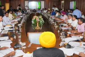 ਜ਼ਮੀਨੀ ਪੱਧਰ ਉਤੇ ਲੋਕਾਂ ਦੀਆਂ ਸਮੱਸਿਆਵਾਂ ਨਿਪਟਾਉਣ ਲਈ ਵੱਧ ਤੋਂ ਵੱਧ ਖੇਤਰੀ ਦੌਰੇ ਕੀਤੇ ਜਾਣ-ਮੁੱਖ ਮੰਤਰੀ ਵੱਲੋਂ ਡਿਪਟੀ ਕਮਿਸ਼ਨਰਾਂ ਨੂੰ ਆਦੇਸ਼