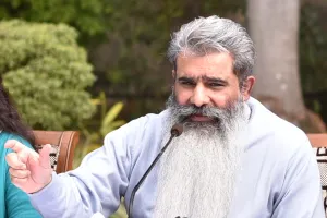 ਕਿਵੇਂ ਜਿੱਤੇਗੀ ਕਾਂਗਰਸ ? ਲੀਡਰਾਂ ਦੀ ਗੱਲ ਸੁਣਨ ਦੀ ਥਾਂ ਵਰਕਰ ਚਾਹ ਪੀਣ ‘ਚ ਮਸਰੂਫ਼