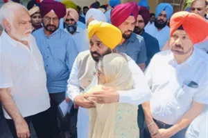 ਡਾ. ਸੁਰਜੀਤ ਪਾਤਰ ਦੀ ਅੰਤਿਮ ਅਰਦਾਸ ‘ਚ ਪੁੱਜੇ CM ਭਗਵੰਤ ਮਾਨ, ਦਿੱਤੀ ਸ਼ਰਧਾਂਜਲੀ