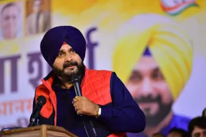 ਨਵਜੋਤ ਸਿੰਘ ਸਿੱਧੂ ਨੂੰ ਕਾਂਗਰਸ ਦਾ ਵੱਡਾ ਝਟਕਾ