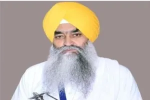 ਨਿਸ਼ਾਨ ਸਾਹਿਬ ਦੇ ਪੁਸ਼ਾਕੇ ਦਾ ਰੰਗ ਬਦਲੇ ਜਾਣ ‘ਤੇ ਜਥੇਦਾਰ ਗਿਆਨੀ ਰਘਬੀਰ ਸਿੰਘ ਦਾ ਬਿਆਨ ਆਇਆ ਸਾਹਮਣੇ