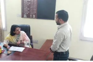 SDM ਵੱਲੋਂ ਸਰਕਾਰੀ ਦਫ਼ਤਰਾਂ ਦਾ ਅਚਨਚੇਤ ਦੌਰਾ, Late ਆਉਣ ਵਾਲੇ ਅਧਿਕਾਰੀਆਂ ਨੂੰ ਪਾਈ ਝਾੜ