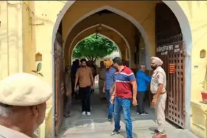 ਵੱਡੀ ਖ਼ਬਰ: ਹੁਸ਼ਿਆਰਪੁਰ ‘ਚ 3 ਗੈਂਗਸਟਰ ਗ੍ਰਿਫ਼ਤਾਰ, NRI’ਤੇ ਹੋਏ ਹਮਲੇ ਨਾਲ ਦੱਸਿਆ ਜਾ ਰਿਹੈ ਲਿੰਕ