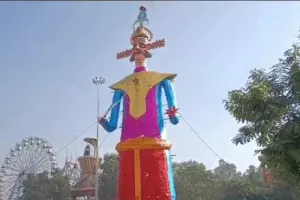 ਪੰਜਾਬ ‘ਚ ਅੱਜ ਜਲੇਗਾ 125 ਫੁੱਟ ਉੱਚਾ ਰਾਵਣ, ਵਾਟਰਪਰੂਫ ਪੇਪਰ ਤੋਂ ਤਿਆਰ ਜੈਕੇਟ ਬਣੇਗੀ ਖਿੱਚ ਦਾ ਕੇਂਦਰ