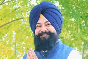 BSP ਦੇ ਸਾਬਕਾ ਪੰਜਾਬ ਪ੍ਰਧਾਨ ਜਸਵੀਰ ਸਿੰਘ ਗੜ੍ਹੀ ਹੋਏ AAP ‘ਚ ਸ਼ਾਮਿਲ