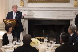 White house ’ਚ ਹੋਇਆ ਵੱਡਾ ਹੰਗਾਮਾ, ਟਰੰਪ ਦੀ ਇਫਤਾਰ ਪਾਰਟੀ ਘਿਰੀ ਵਿਵਾਦ ’ਚ 