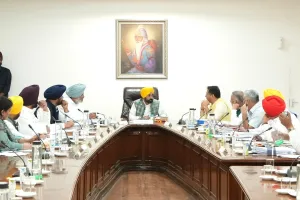 ਪੰਜਾਬ ਵਿੱਚ ਅਧਿਕਾਰੀਆਂ ਅਤੇ ਕਰਮਚਾਰੀਆਂ ਦੇ ਤਬਾਦਲਿਆਂ ਦਾ ਸਮਾਂ ਤੈਅ 