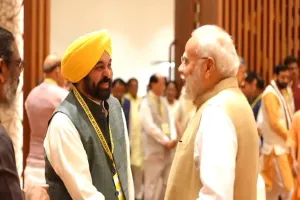 ਨੀਤੀ ਆਯੋਗ ਦੀ ਮੀਟਿੰਗ 'ਚ ਪਹੁੰਚੇ CM ਮਾਨ , PM ਮੋਦੀ ਨਾਲ ਕੀਤੀ ਮੁਲਾਕਾਤ , BBMB ਦਾ ਉਠਾਇਆ ਮੁੱਦਾ  