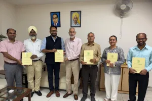 ਪੰਜਾਬ ਰਾਜ ਕਿਸਾਨ ਅਤੇ ਖੇਤੀ ਕਾਮੇਂ ਕਮਿਸ਼ਨ ਵਲੋਂ ਪੰਜਾਬ ਦੇ ਜਲ ਸਰੋਤਾਂ ਦੀ ਉਪਲਬਧਤਾ ਅਤੇ ਪਾਣੀ ਨਾਲ ਸਬੰਧੀ  ਅਧਿਐਨ ਰਿਪੋਰਟ ਪੰਜਾਬ ਵਿਧਾਨ ਸਭਾ ਦੀ ਕਮੇਟੀ ਨੂੰ ਸੋਂਪੀ