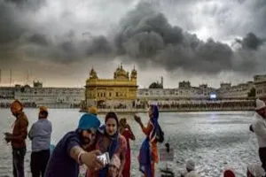 ਪੰਜਾਬ ਵਿੱਚ ਅਗਲੇ ਦੋ ਦਿਨਾਂ ਤੱਕ ਆਮ ਰਹੇਗਾ ਮੌਸਮ..! ਅੰਮ੍ਰਿਤਸਰ-ਚੰਡੀਗੜ੍ਹ ਵਿੱਚ ਹਲਕੀ ਬਾਰਿਸ਼ ....