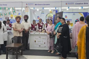 ਰਾਜ-ਪੱਧਰੀ ਬਿਜਨਸ ਬਲਾਸਟਰ ਐਕਸਪੋ-2025  ਵਿੱਚ ਮੋਗਾ ਦੀਆਂ ਦੋ ਟੀਮਾਂ ਨੇ  ਵਧਾਇਆ ਜਿਲ੍ਹੇ ਦਾ ਮਾਣ   