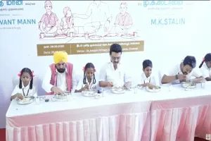 ਪੰਜਾਬ 'ਚ ਮਿਡ-ਡੇ ਮੀਲ ਤੋਂ ਬਾਅਦ ਹੁਣ ਸਕੂਲਾਂ 'ਚ ਕਰਵਾਇਆ ਜਾਵੇਗਾ Breakfast..!