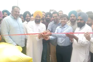  ਬਰਨਾਲਾ ਜ਼ਿਲ੍ਹੇ ਦੇ ਕਿਸਾਨਾਂ ਲਈ ਵੱਡੀ ਖੁਸ਼ਖਬਰੀ, ਤਪਾ ਵਿੱਚ ਪੁੱਜਿਆ ਯੂਰੀਆ ਦਾ ਪਹਿਲਾ ਰੈਕ: ਵਿਧਾਇਕ ਉੱਗੋਕੇ