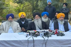 ਮੋਹਾਲੀ 'ਚ ਗੁਰਦੁਆਰਾ ਅੰਬ ਸਾਹਿਬ ਦੀ ਜ਼ਮੀਨ ਵੇਚਣ ਦਾ ਵੱਡਾ ਘੁਟਾਲਾ,​ਐਕਸ਼ਨ 'ਚ SGPC