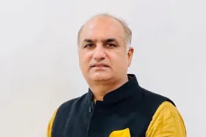 ਜੰਗ ਵਿੱਚ ਭੱਜਣ ਵਾਲੇ ਗੱਦਾਰ, ਨੈਤਿਕਤਾ ਦੇ ਆਧਾਰ 'ਤੇ ਰਾਜ ਸਭਾ ਮੈਂਬਰ ਆਪਣੇ ਅਹੁਦੇ ਤੋਂ ਦੇਣ ਅਸਤੀਫਾ - ਦੀਪਕ ਬਾਲੀ 