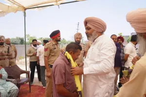 ਵਿੱਤ ਮੰਤਰੀ ਹਰਪਾਲ ਸਿੰਘ ਚੀਮਾ ਦੀ ਕਾਰਗੁਜ਼ਾਰੀ ਅਤੇ “ਆਪ” ਸਰਕਾਰ ਦੀਆਂ ਲੋਕ ਪੱਖੀ ਨੀਤੀਆਂ ਤੋਂ ਪ੍ਰਭਾਵਿਤ ਹੋ ਕੇ ਪਿੰਡ ਚੰਗਾਲੀ ਵਾਲਾ ਦੇ 45 ਪਰਿਵਾਰ ਆਮ ਆਦਮੀ ਪਾਰਟੀ ਵਿੱਚ ਸ਼ਾਮਲ