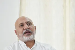 ਭਾਜਪਾ ਦੇ ਕੇਂਦਰੀ ਮੰਤਰੀ ਰਵਨੀਤ ਬਿੱਟੂ ਵੱਲੋਂ ਪੰਜਾਬ ਪੁਲਿਸ ਦੇ ਅਧਿਕਾਰੀਆਂ ਨੂੰ ਸ਼ਰੇਆਮ ਗਾਲ੍ਹਾਂ ਕੱਢਣੀਆਂ ਅਤੇ ਇੱਕ ਮਹਿਲਾ ਐਸਐਸਪੀ ਨੂੰ ਧਮਕਾਉਣਾ ਬੇਹੱਦ ਨਿੰਦਣਯੋਗ ਅਤੇ ਸ਼ਰਮਨਾਕ ਹੈ: ਬਲਤੇਜ ਪੰਨੂ