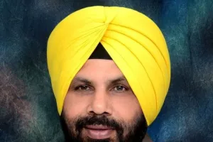  ਸਰਪੰਚਾਂ ਦੇ ਮਾਣਭੱਤੇ ਵਧਾਉਣ ਦਾ ਫੈਸਲਾ ਲੋਕਤੰਤਰ ਨੂੰ ਜ਼ਮੀਨੀ ਪੱਧਰ ’ਤੇ ਮਜ਼ਬੂਤ ਕਰਨ ਦਾ ਸਪੱਸ਼ਟ ਸਬੂਤ: ਹਰਭਜਨ ਸਿੰਘ ਈ.ਟੀ.ਓ.