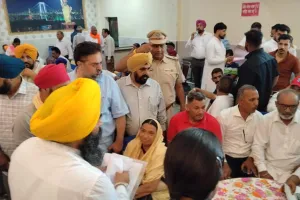 ਲੋਕ ਮਿਲਣੀ ਦੌਰਾਨ ਡਿਪਟੀ ਸਪੀਕਰ ਰੌੜੀ ਨੇ ਮੌਕੇ ‘ਤੇ ਕਰਵਾਇਆ ਲੋਕਾਂ ਦੀ ਸਮੱਸਿਆ ਦਾ ਹੱਲ